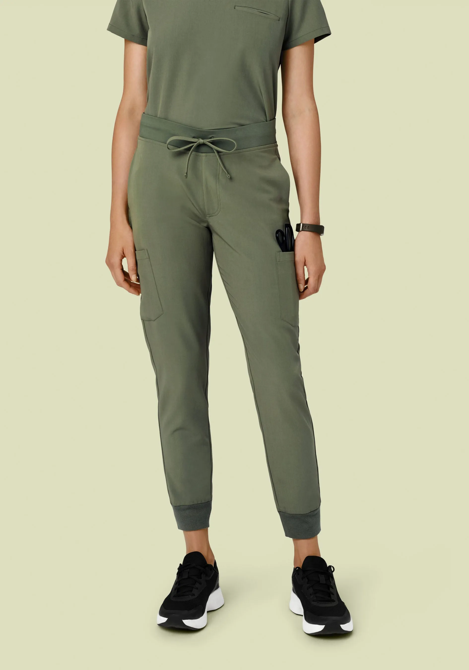 9 Pocket Joggers Sage