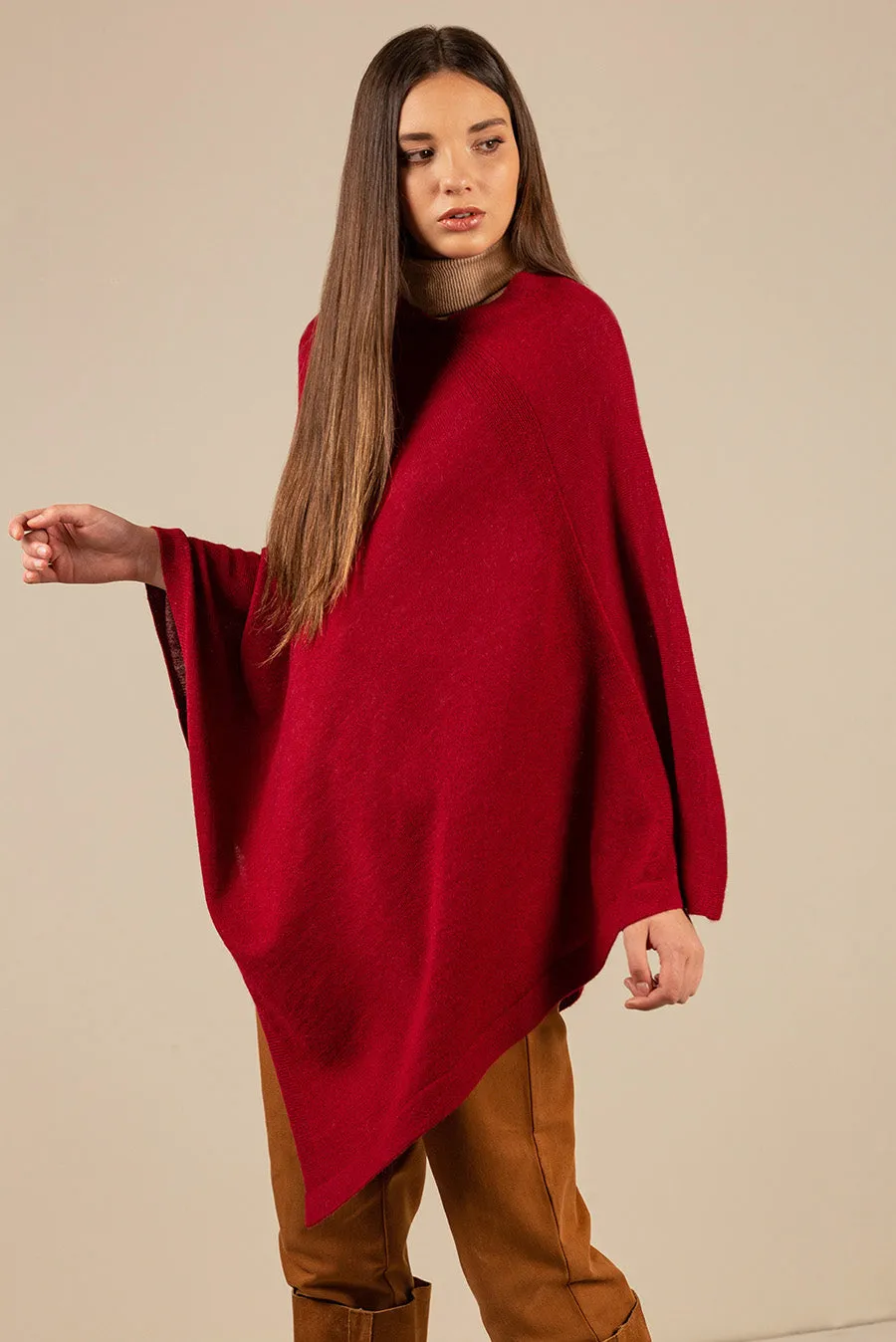 Almendra Poncho Baby Alpaca Color Rumba