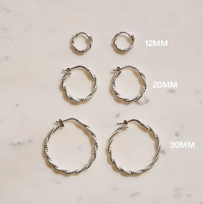 Daisy London ROPE TWIST HOOP EARRINGS E3105_SLV