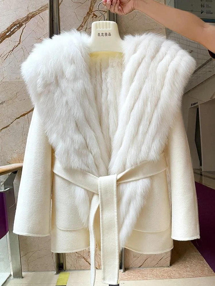 Elegant Hooded Wool and Cashmere Coat with Fox Fur Trim for Stylish Women