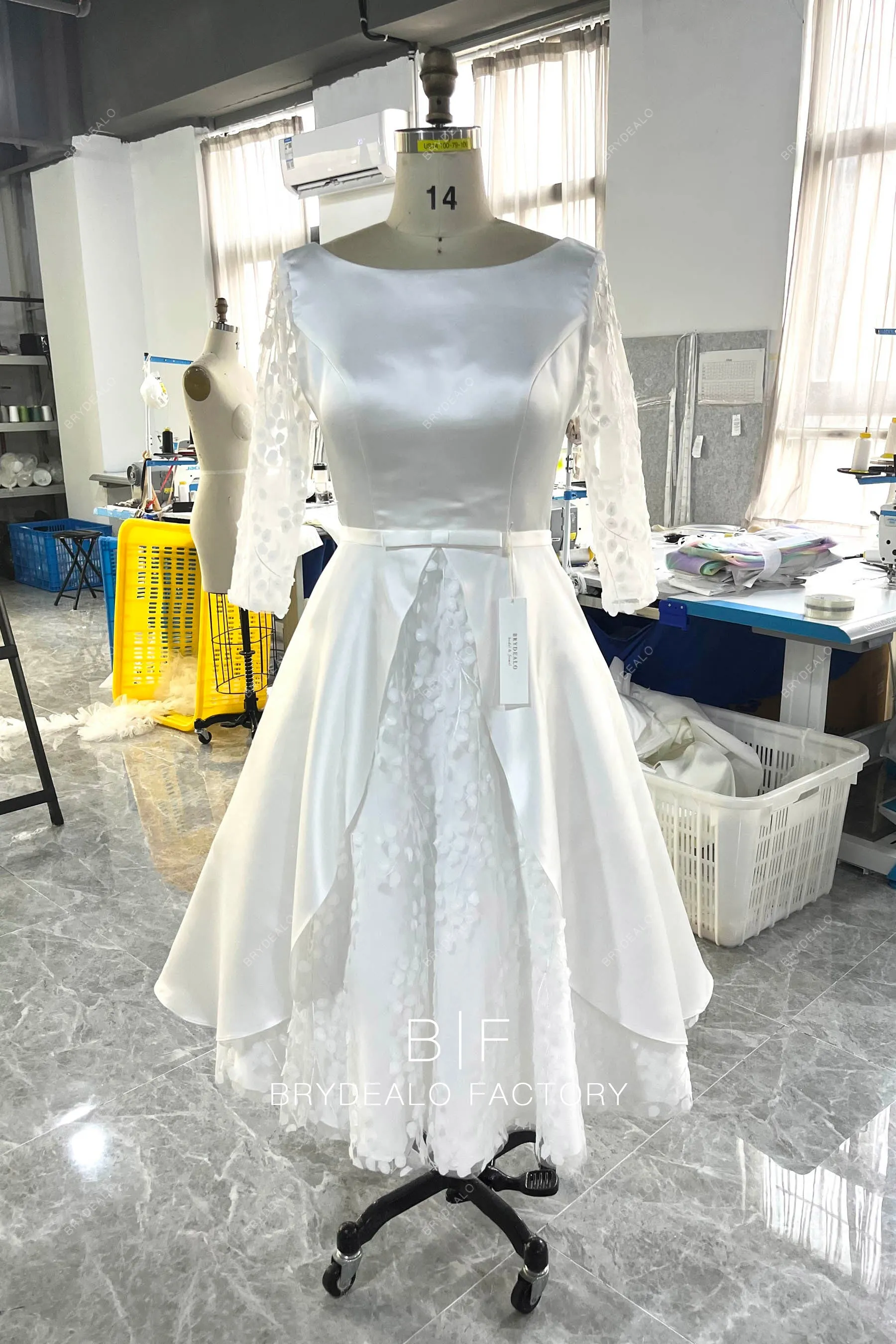 Elegant Satin Bateau Neck 3/4 Sleeves Lace Short Bridal Dress