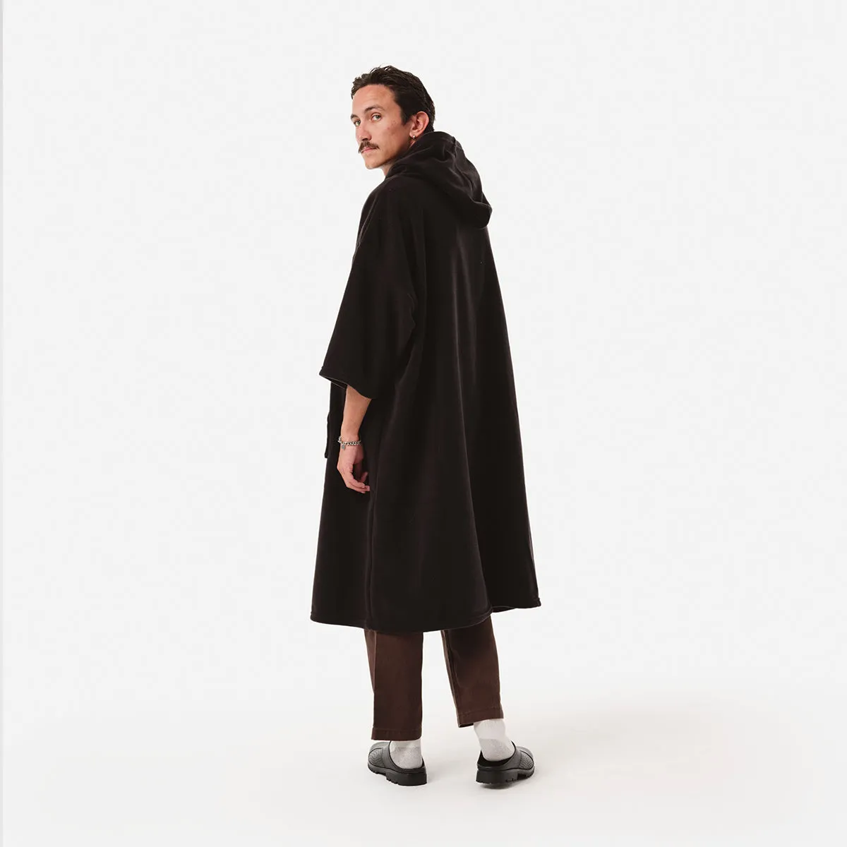 Everyday Chilling Fleece Poncho