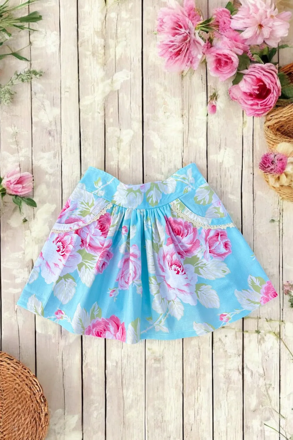 Pocket Skirt ~ Sz 3 | Full Bloom Roses by Tanya  Whelan