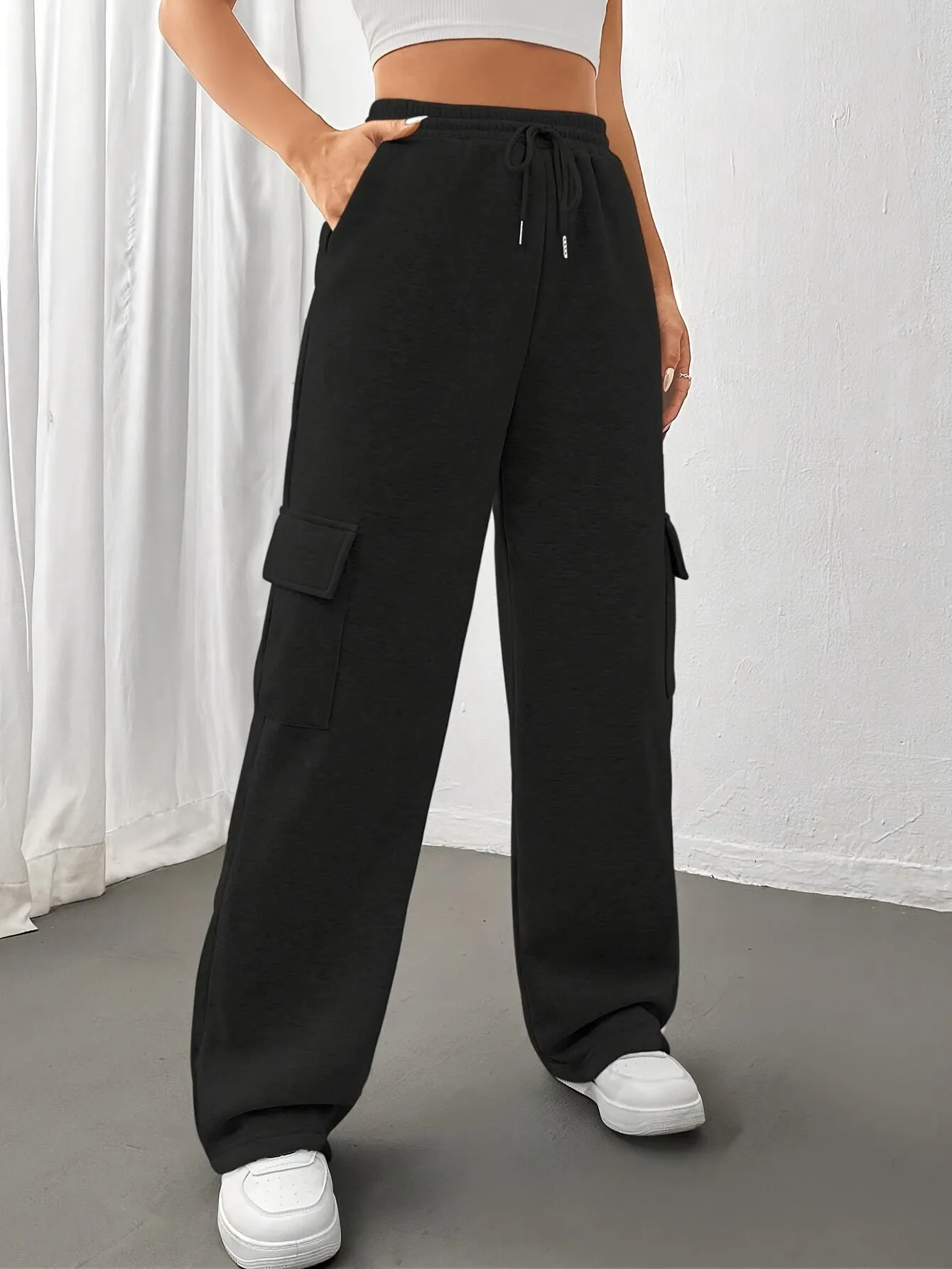 Women's Flap Pockets Straight Leg Sweatpants, Casual Slant Pockets Drawstring Elastic Waist Pants